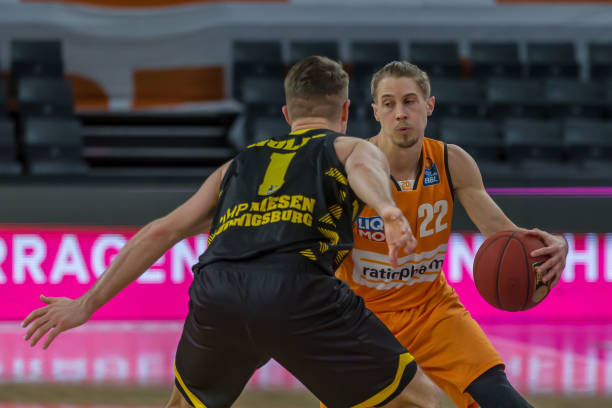 但若强硬推 但若强硬推