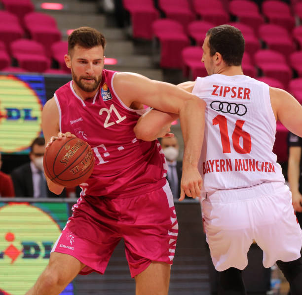 类似案例为 类似案例为