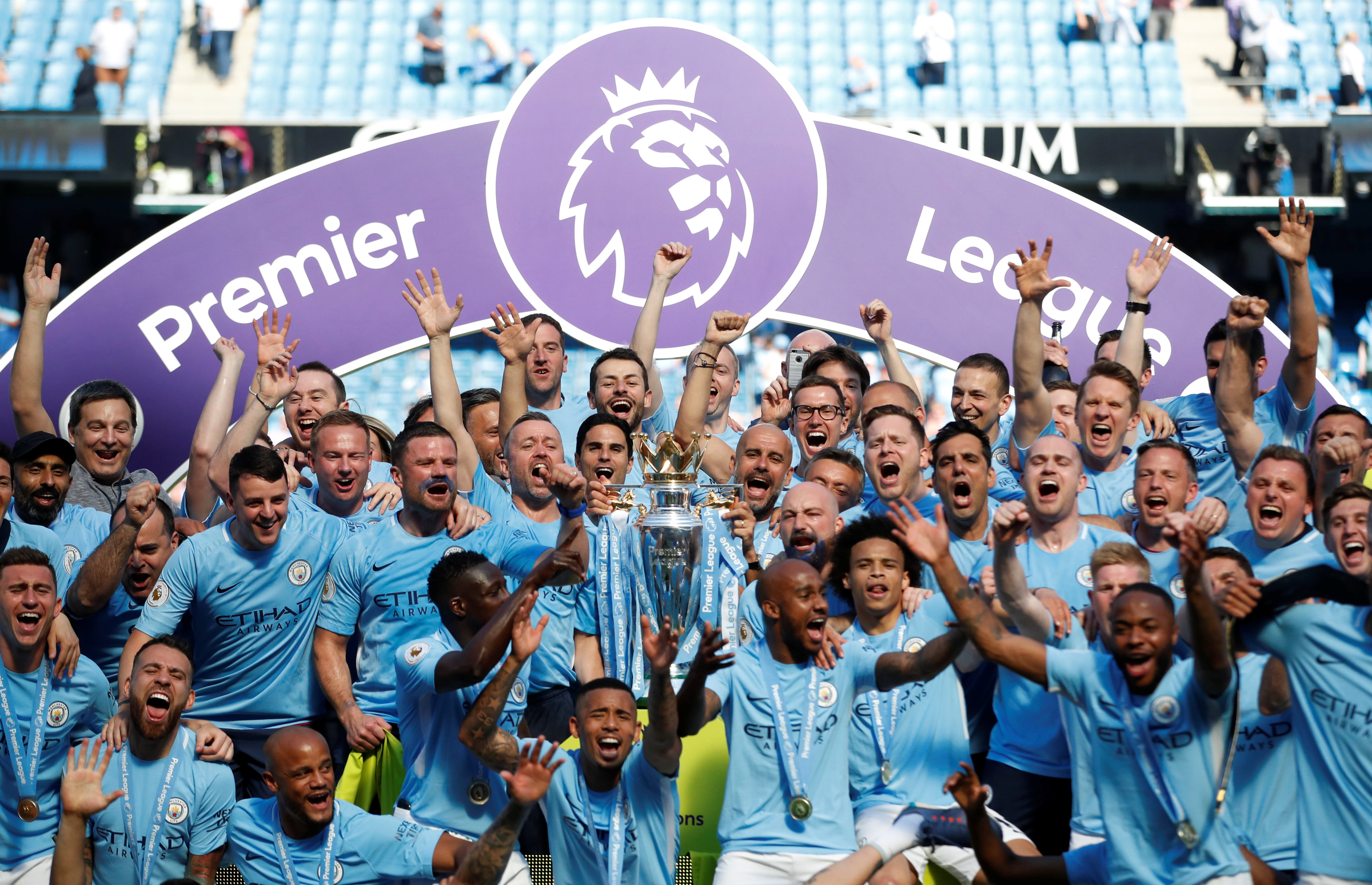 球或远距离 球或远距离